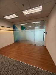 Bugis Junction (D7), Office #572117921